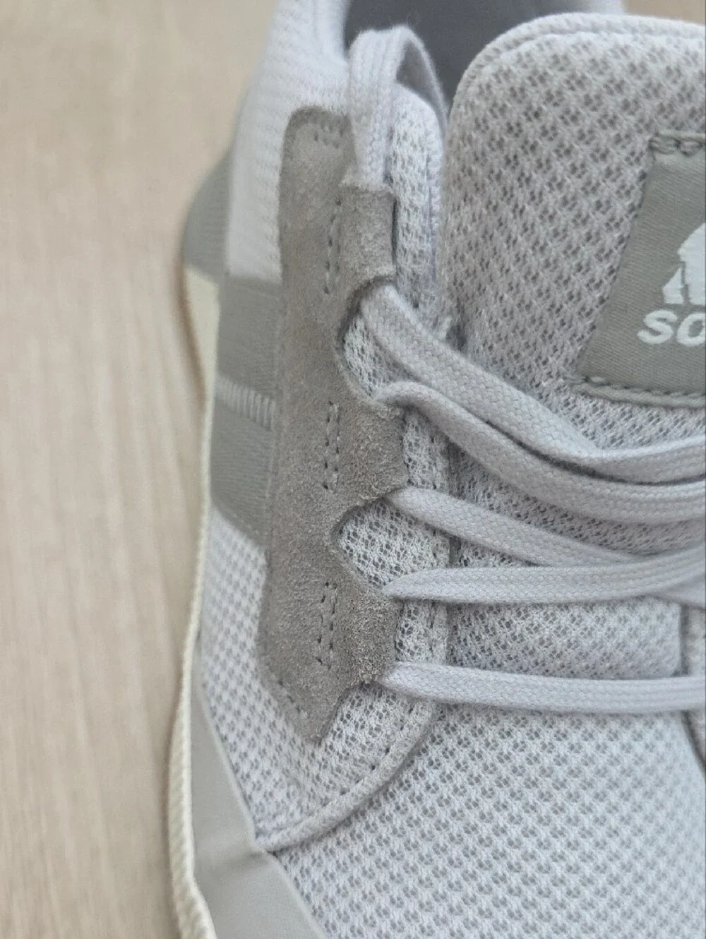 Sorel Out 'N About III Low Waterproof Sneakers Moonstone Grey Women's 10.5